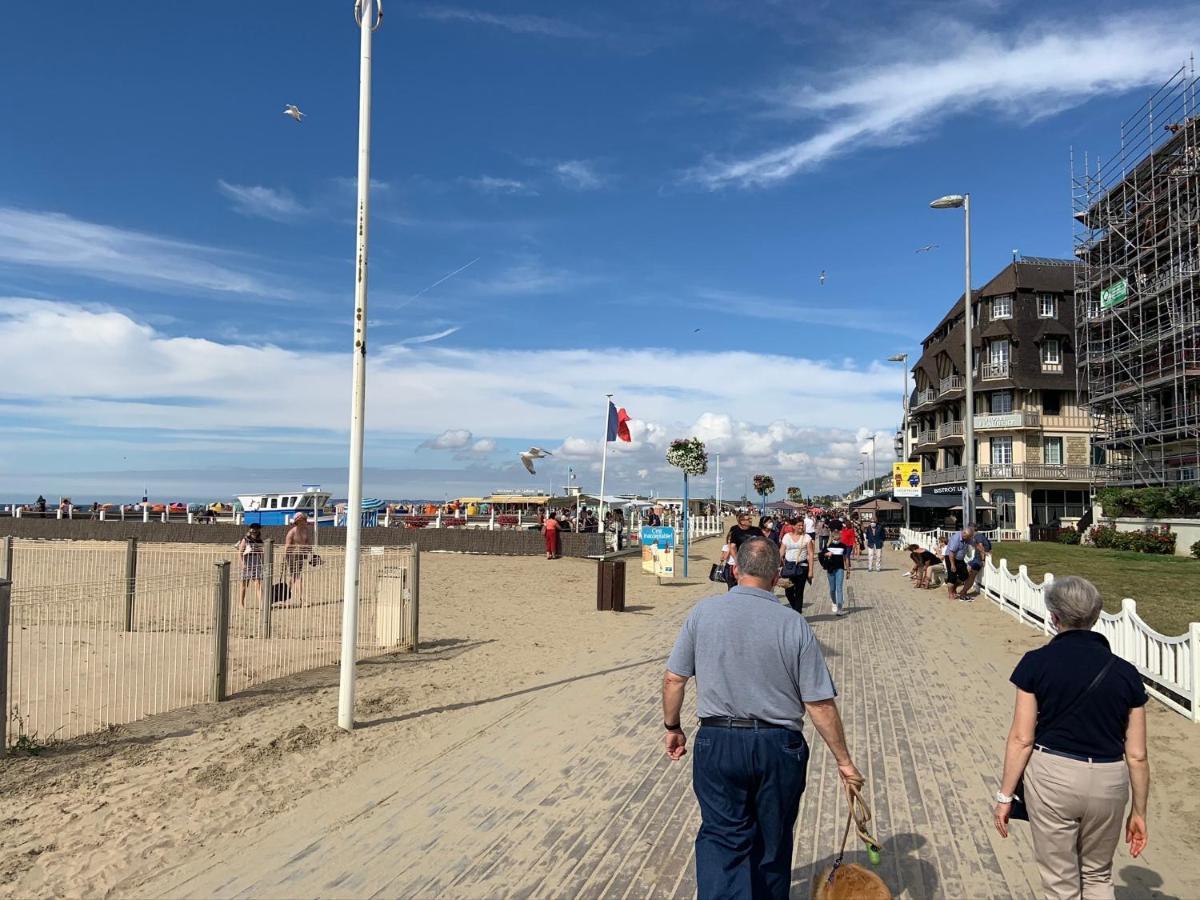 Hauteurs De Trouville - Studio Avec Terrasse Au Calme Exteriér fotografie